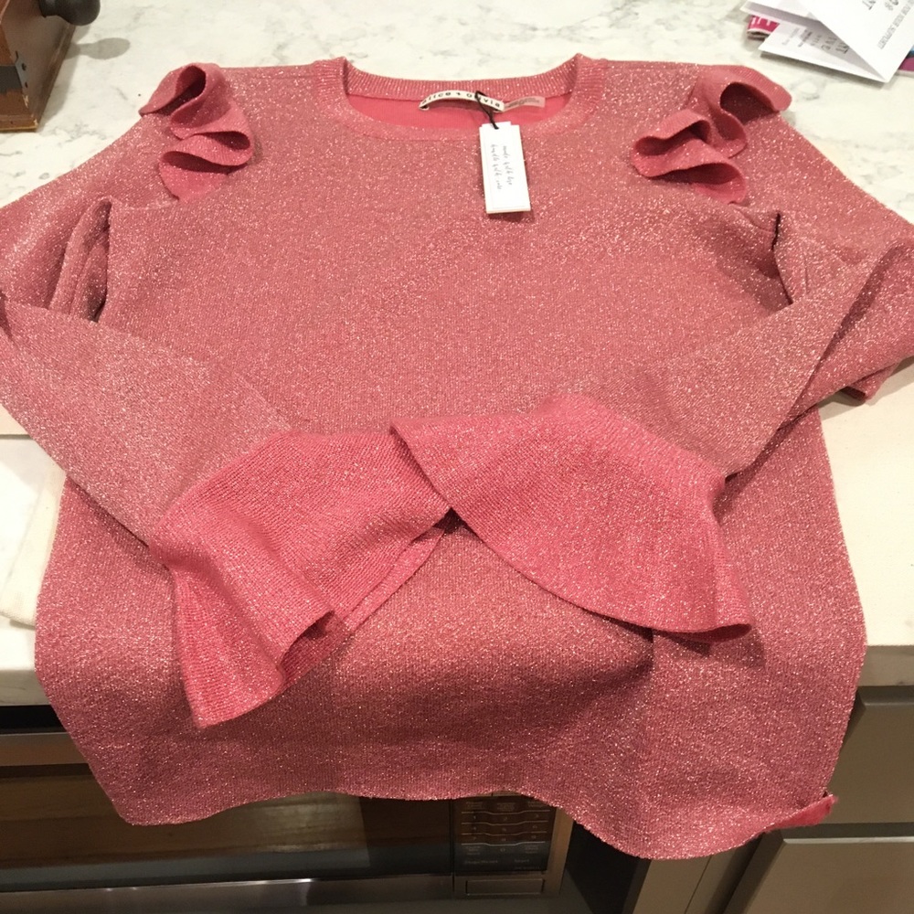 Party perfection! Alice and Olivia shimmer!!